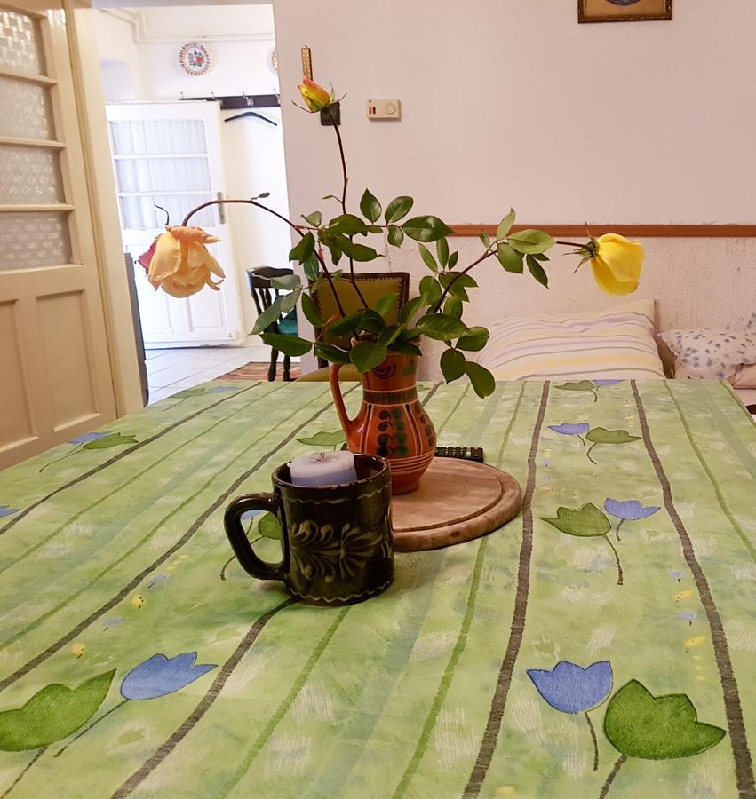 Kuti Vendeghaz Hotel Bakonykuti Luaran gambar