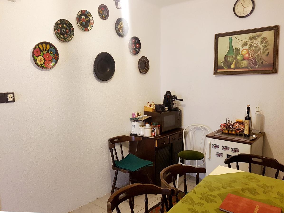 Kuti Vendeghaz Hotel Bakonykuti Luaran gambar